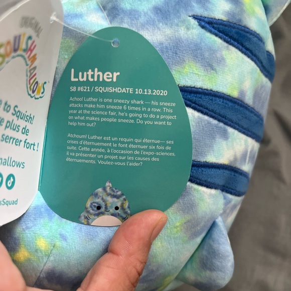 New Luther The Tie Dye Shark Squishmallows - Picture 5 of 14